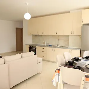 New Boulevard Moderno A Apartament